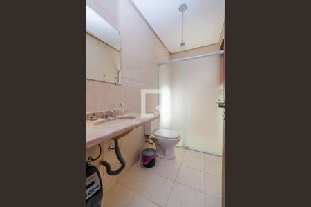 Casa de condomínio para alugar com 450m², 4 quartos e 3 vagas Casa de condomínio para alugar com 450m², 4 quartos e 3 vagasBanheiro