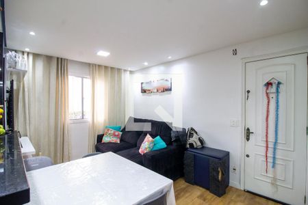 Sala de apartamento à venda com 2 quartos, 60m² em Vila Zamataro, Guarulhos