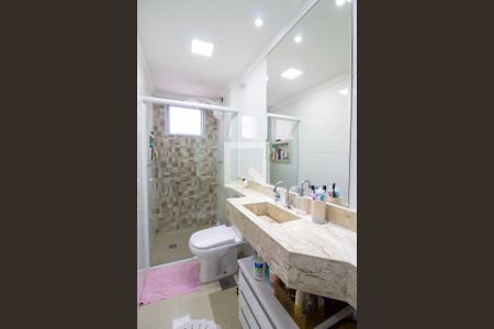 Banheiro de apartamento para alugar com 2 quartos, 60m² em Vila Zamataro, Guarulhos