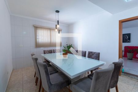 Casa à venda com 150m², 3 quartos e 6 vagasCopa