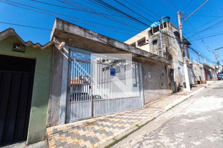 Casa à venda com 150m², 3 quartos e 6 vagasFachada