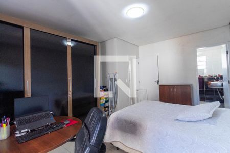 Casa à venda com 150m², 3 quartos e 6 vagasQuarto Suíte