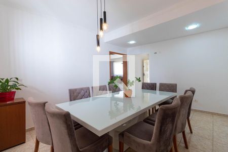 Casa à venda com 150m², 3 quartos e 6 vagasCopa