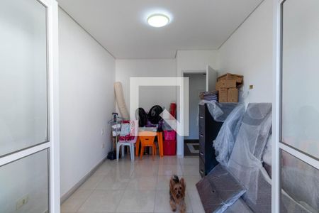 Casa à venda com 150m², 3 quartos e 6 vagasQuarto 2