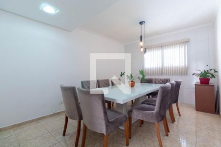 Casa à venda com 150m², 3 quartos e 6 vagasCopa