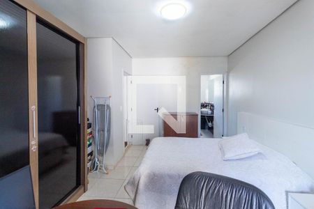 Casa à venda com 150m², 3 quartos e 6 vagasQuarto Suíte