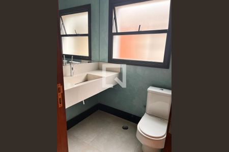 Casa à venda com 600m², 5 quartos e 4 vagasBanheiro 1