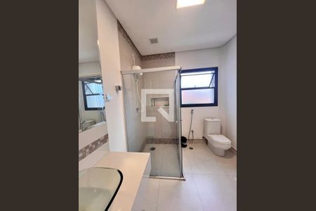 Casa à venda com 600m², 5 quartos e 4 vagasBanheiro da Suíte 1