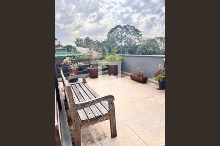 Casa à venda com 600m², 5 quartos e 4 vagasVaranda