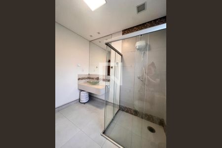 Casa à venda com 600m², 5 quartos e 4 vagasBanheiro da Suíte 1