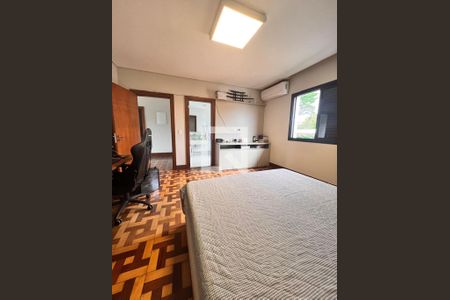 Casa à venda com 600m², 5 quartos e 4 vagasSuíte 1