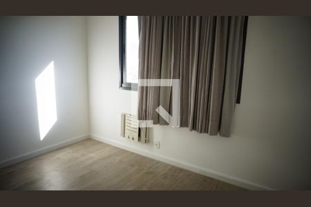 Apartamento à venda com 84m², 3 quartos e 1 vagaQuarto 2
