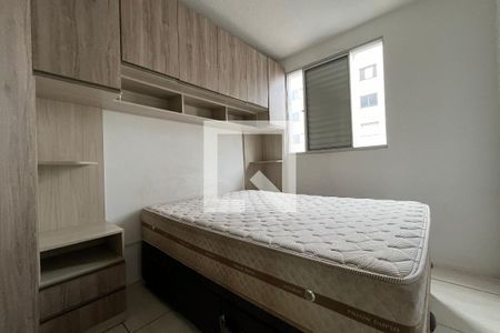 Quarto 2 de apartamento para alugar com 2 quartos, 51m² em Parque Santa Rosa, Suzano