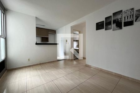 Sala de apartamento para alugar com 2 quartos, 51m² em Parque Santa Rosa, Suzano