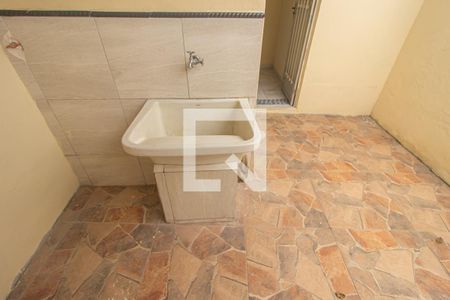 Casa para alugar com 50m², 1 quarto e sem vagaDetalhe da Área de Serviço