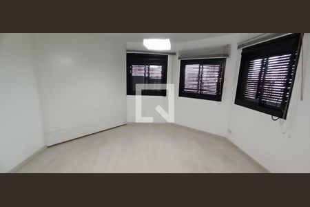 Apartamento para alugar com 240m², 4 quartos e 4 vagas Apartamento para alugar com 240m², 4 quartos e 4 vagasSuíte Master