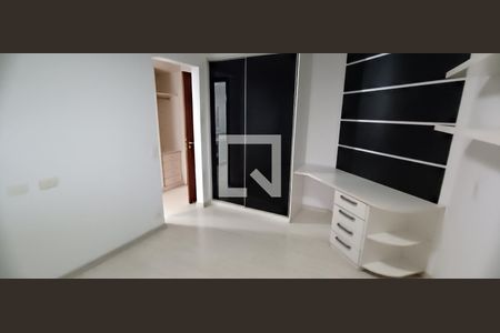Apartamento para alugar com 240m², 4 quartos e 4 vagas Apartamento para alugar com 240m², 4 quartos e 4 vagasSuíte 2