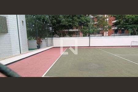 Apartamento para alugar com 240m², 4 quartos e 4 vagas Apartamento para alugar com 240m², 4 quartos e 4 vagasQuadra