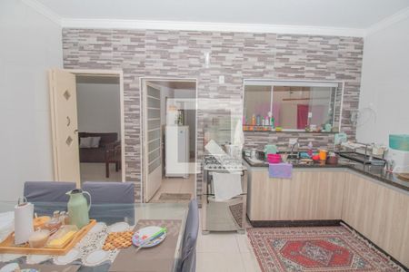 Casa à venda com 200m², 2 quartos e 3 vagasCozinha