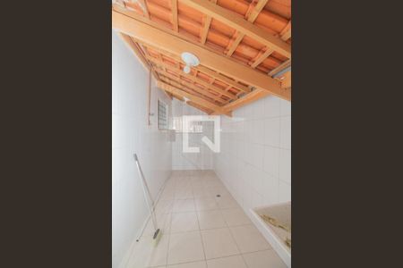 Casa à venda com 200m², 2 quartos e 3 vagasÁrea de Serviço  - Casa 2