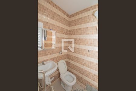 Casa à venda com 200m², 2 quartos e 3 vagasBanheiro 2