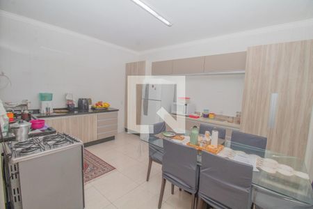 Casa à venda com 200m², 2 quartos e 3 vagasCozinha