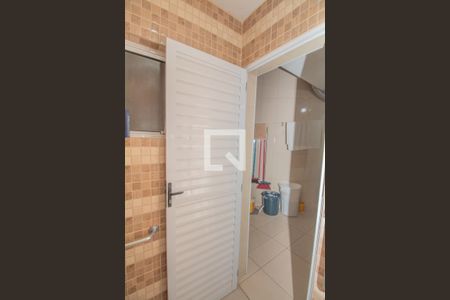 Casa à venda com 200m², 2 quartos e 3 vagasBanheiro 2