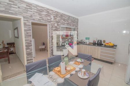 Casa à venda com 200m², 2 quartos e 3 vagasCozinha