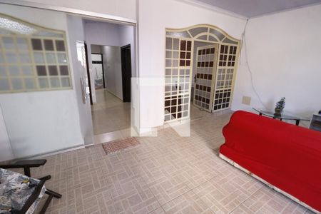 Sala de casa para alugar com 3 quartos, 120m² em Qna 44, Brasília