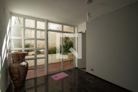 Sala de casa à venda com 3 quartos, 149m² em Jardim Peri Peri, São Paulo