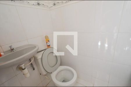 Casa à venda com 459m², 4 quartos e 2 vagasBanheiro