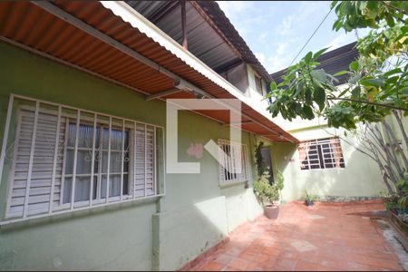 Casa à venda com 459m², 4 quartos e 2 vagasÁrea externa 