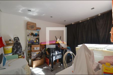 Casa à venda com 459m², 4 quartos e 2 vagasQuarto