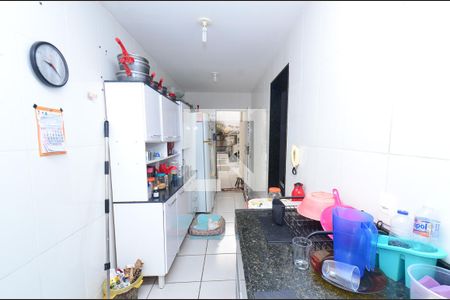 Casa à venda com 459m², 4 quartos e 2 vagasCozinha 