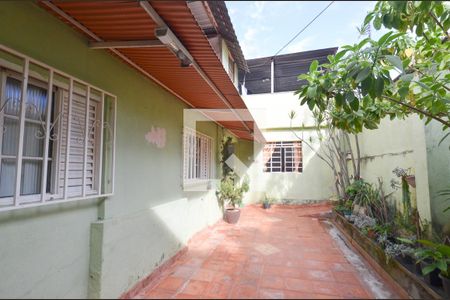 Casa à venda com 459m², 4 quartos e 2 vagasÁrea externa 