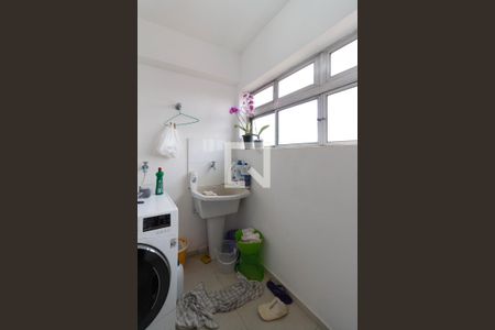 Apartamento à venda com 71m², 2 quartos e 1 vagaÁrea de Serviço