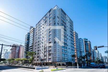 Apartamento para alugar com 130m², 3 quartos e sem vagaFachada