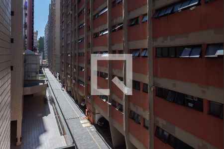 Apartamento para alugar com 130m², 3 quartos e sem vagaVista