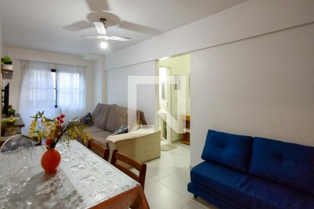 Sala de apartamento para alugar com 1 quarto, 70m² em Vila Tupi, Praia Grande
