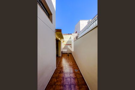 Casa para alugar com 140m², 2 quartos e sem vagaÁrea externa