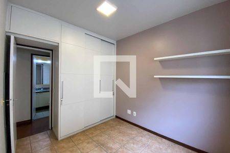 Quarto 1 de apartamento para alugar com 2 quartos, 83m² em Catete, Rio de Janeiro