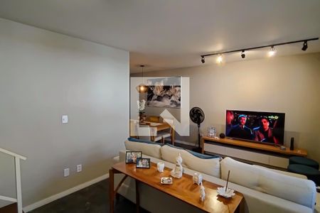 Sala de casa à venda com 3 quartos, 109m² em Taquara, Rio de Janeiro