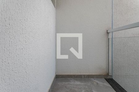 Casa de condomínio para alugar com 80m², 2 quartos e 1 vagaSacada - Quarto 1 - Suíte