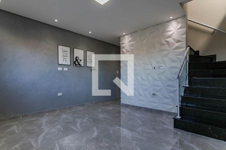 Sala de casa de condomínio para alugar com 2 quartos, 80m² em Vila São Sebastião, Mogi das Cruzes