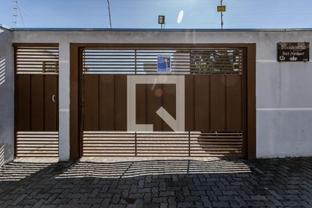 Casa de condomínio para alugar com 80m², 2 quartos e 1 vagaFachada