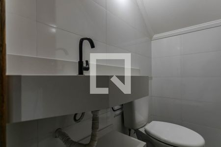 Lavabo de casa de condomínio para alugar com 2 quartos, 80m² em Vila São Sebastião, Mogi das Cruzes