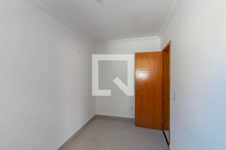 Quarto 1 de apartamento para alugar com 3 quartos, 60m² em Alto Caiçaras, Belo Horizonte