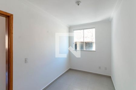 Quarto 1 de apartamento para alugar com 3 quartos, 60m² em Alto Caiçaras, Belo Horizonte