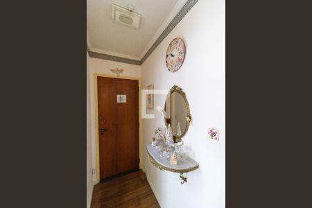 Hall de Entrada de apartamento para alugar com 3 quartos, 78m² em Vila Marieta, Campinas