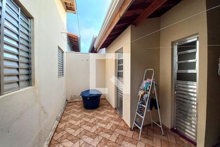 Casa à venda com 88m², 3 quartos e 1 vagaQuintal